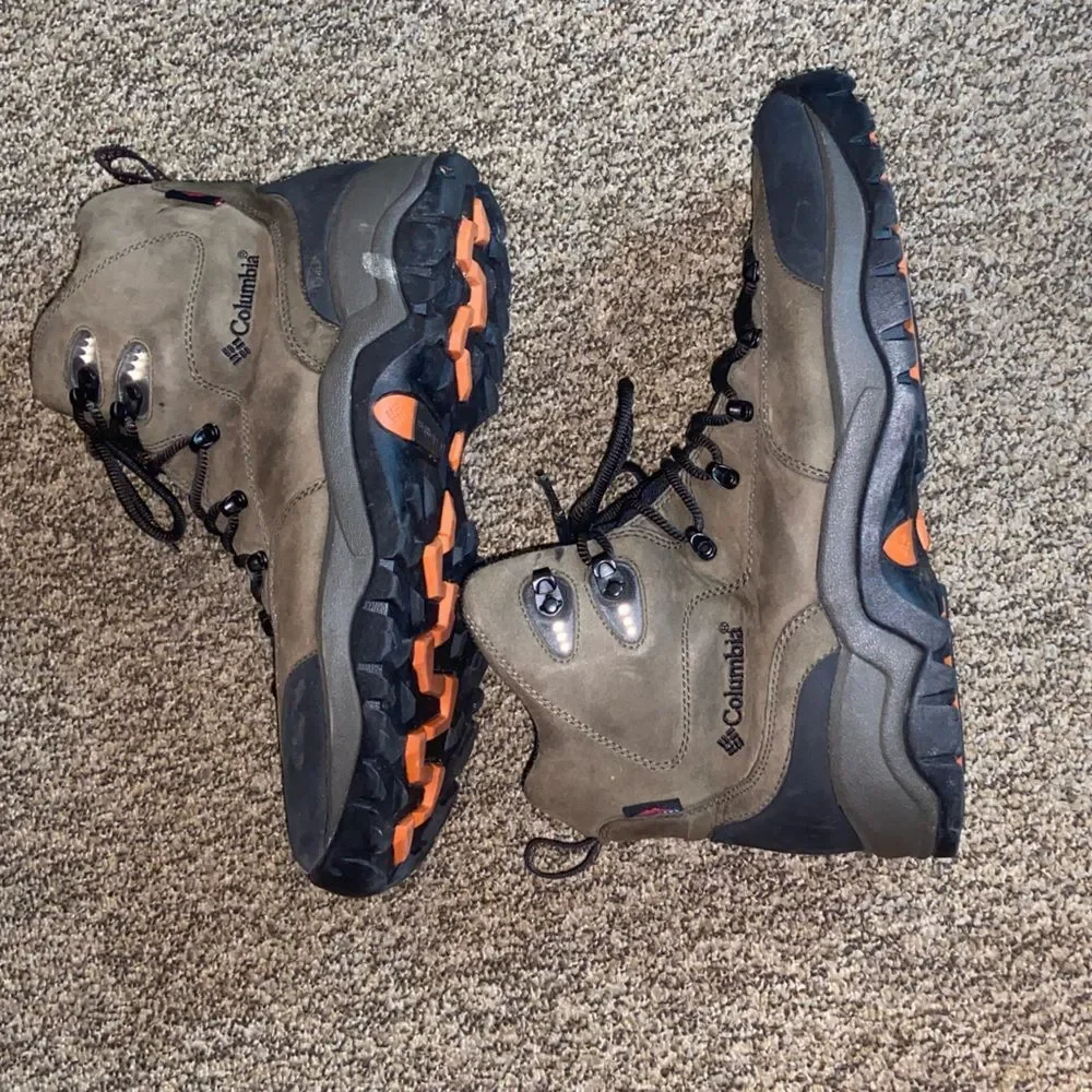 Columbia Men's Olive Green and Black Hiking Boots with Orange Accents Size 14.0